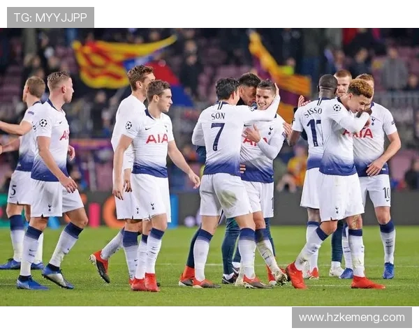 希腊人队与热刺的激烈对决展现足球魅力与战术智慧的巅峰较量 希腊人队与热刺的激烈对决展现足球魅力与战术智慧的巅峰较量