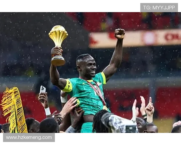 马内的足球传奇之路：从非洲小镇到世界舞台的辉煌历程