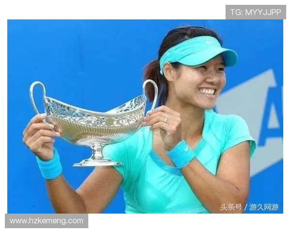 李娜畅谈英雄联盟职业生涯与成长历程的精彩回顾与感悟