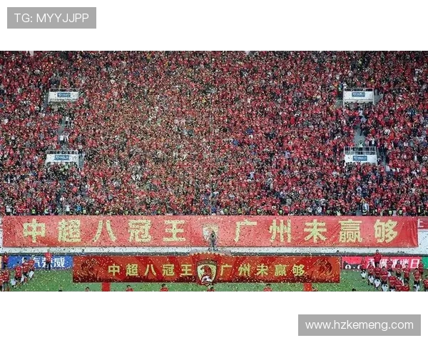 广州足球队荣登足球状态排行榜第三名展现强劲实力与潜力